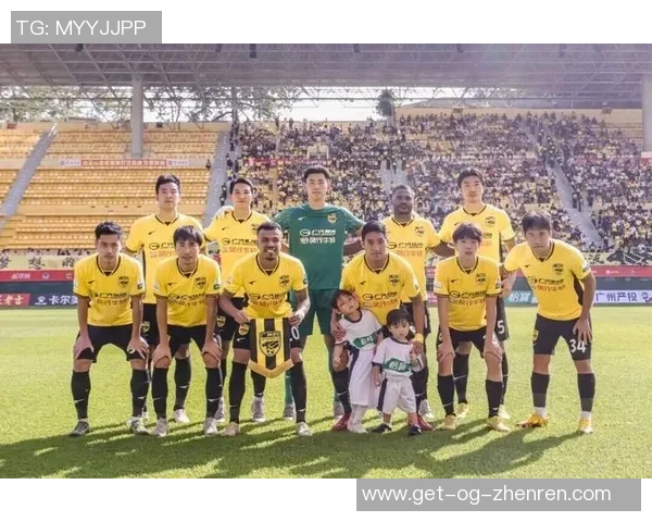 广州豹半场领先南京城市尼康助攻罗萨破门展现强大实力